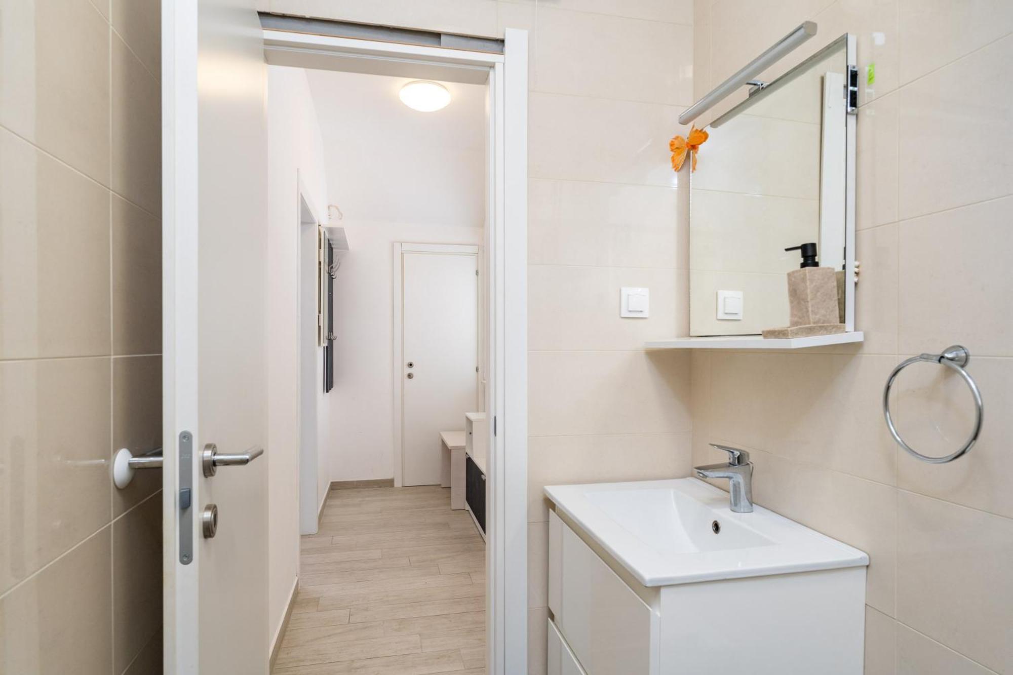 Feather Studio Apartment - Free Private Parking - Self Check-In Dubrovník Exteriér fotografie